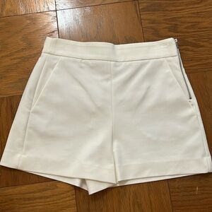 NWT Zara White High Rise Short